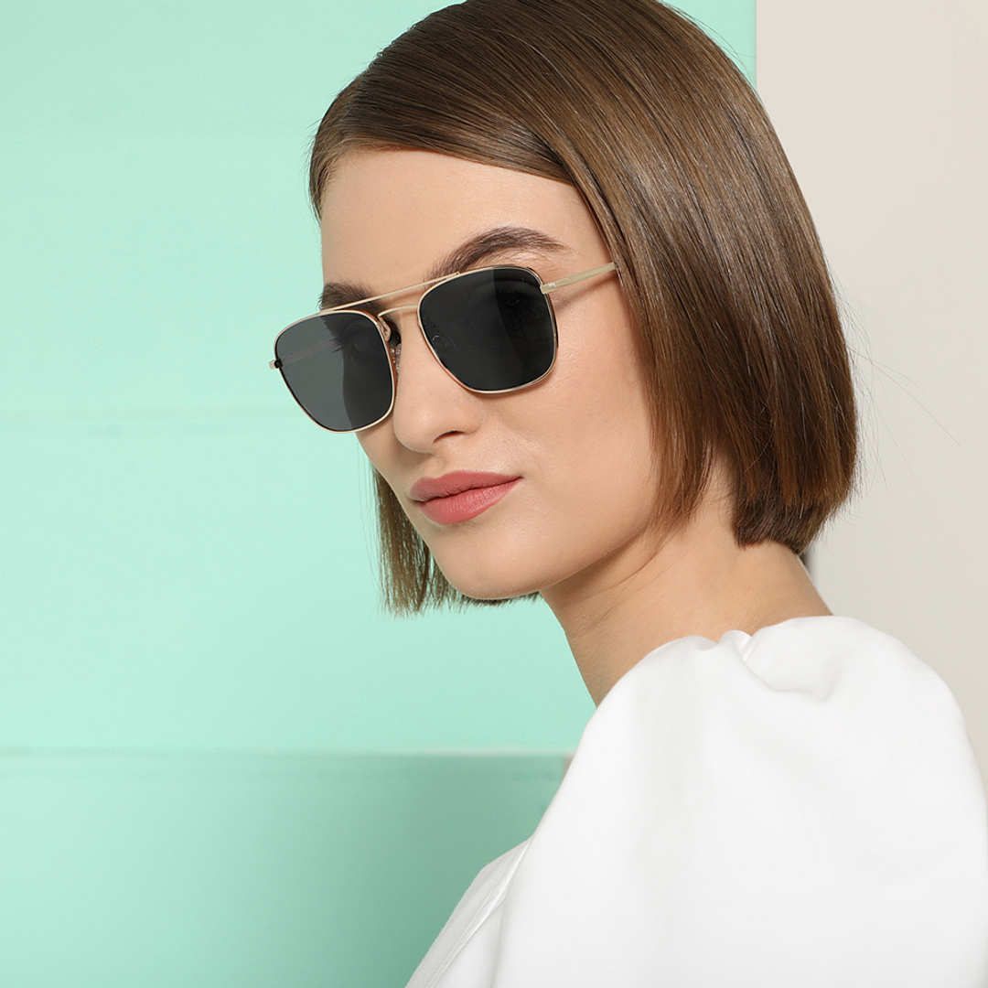 John Jacobs Online Gold Full Rim Square right side