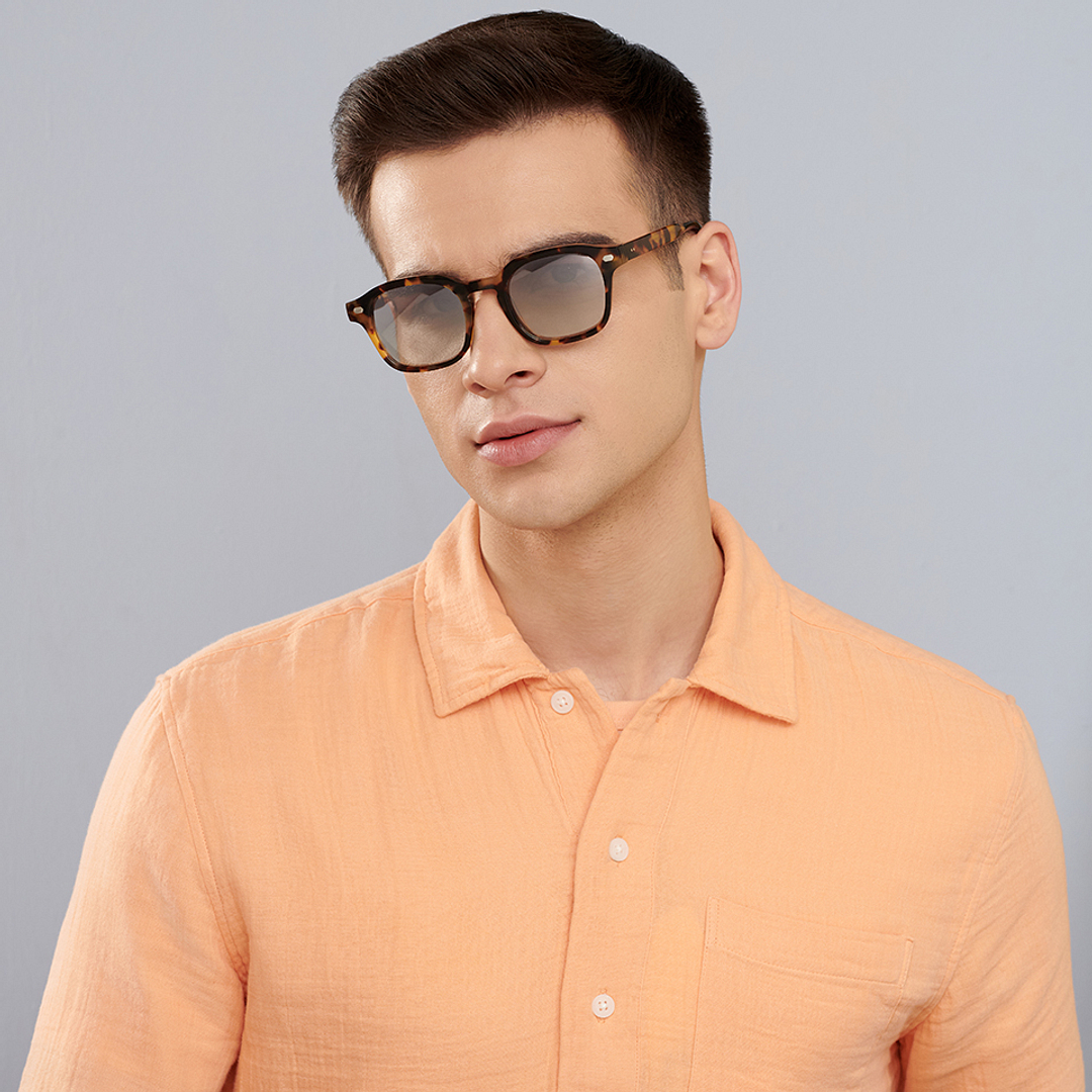 John Jacobs Online Light Brown Full Rim Square left side