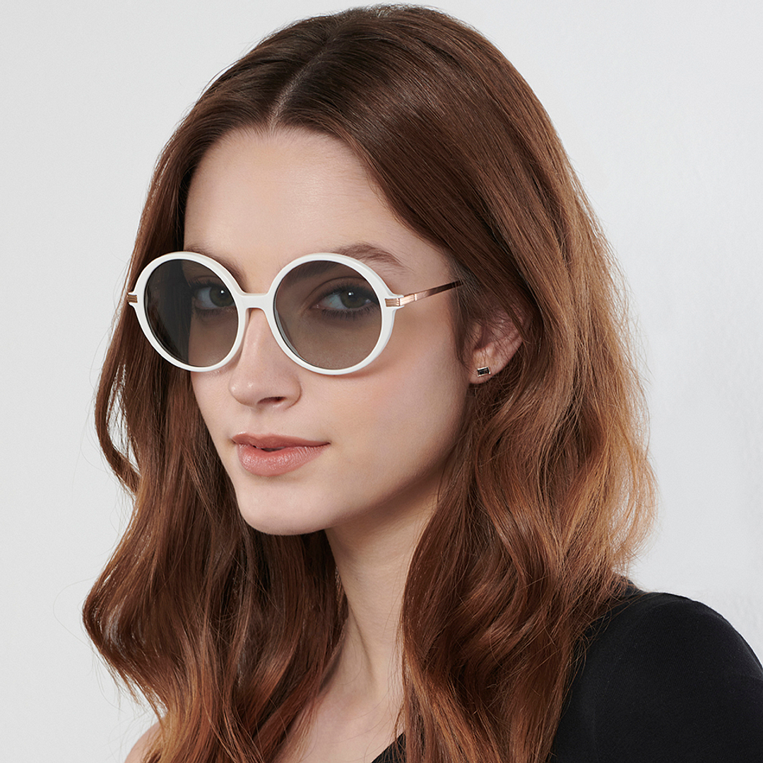 John Jacobs Online White Full Rim Round right side