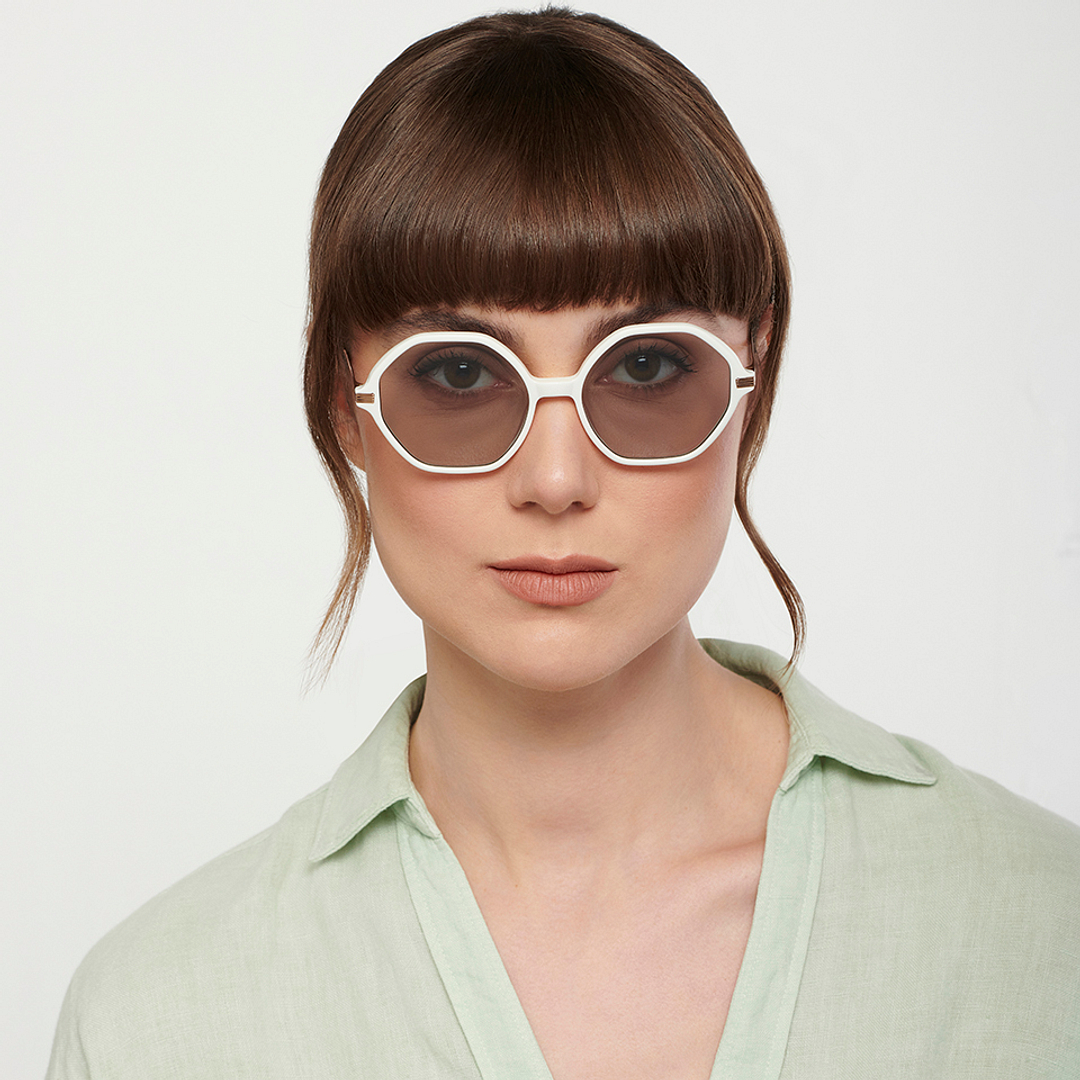 John Jacobs Online White Full Rim Geometric left side