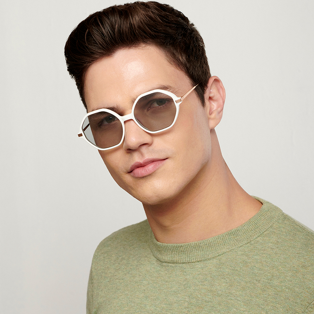 John Jacobs Online White Full Rim Geometric right side