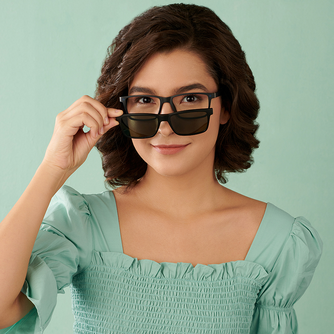 Lenskart Air Black Full Rim Rectangle right side