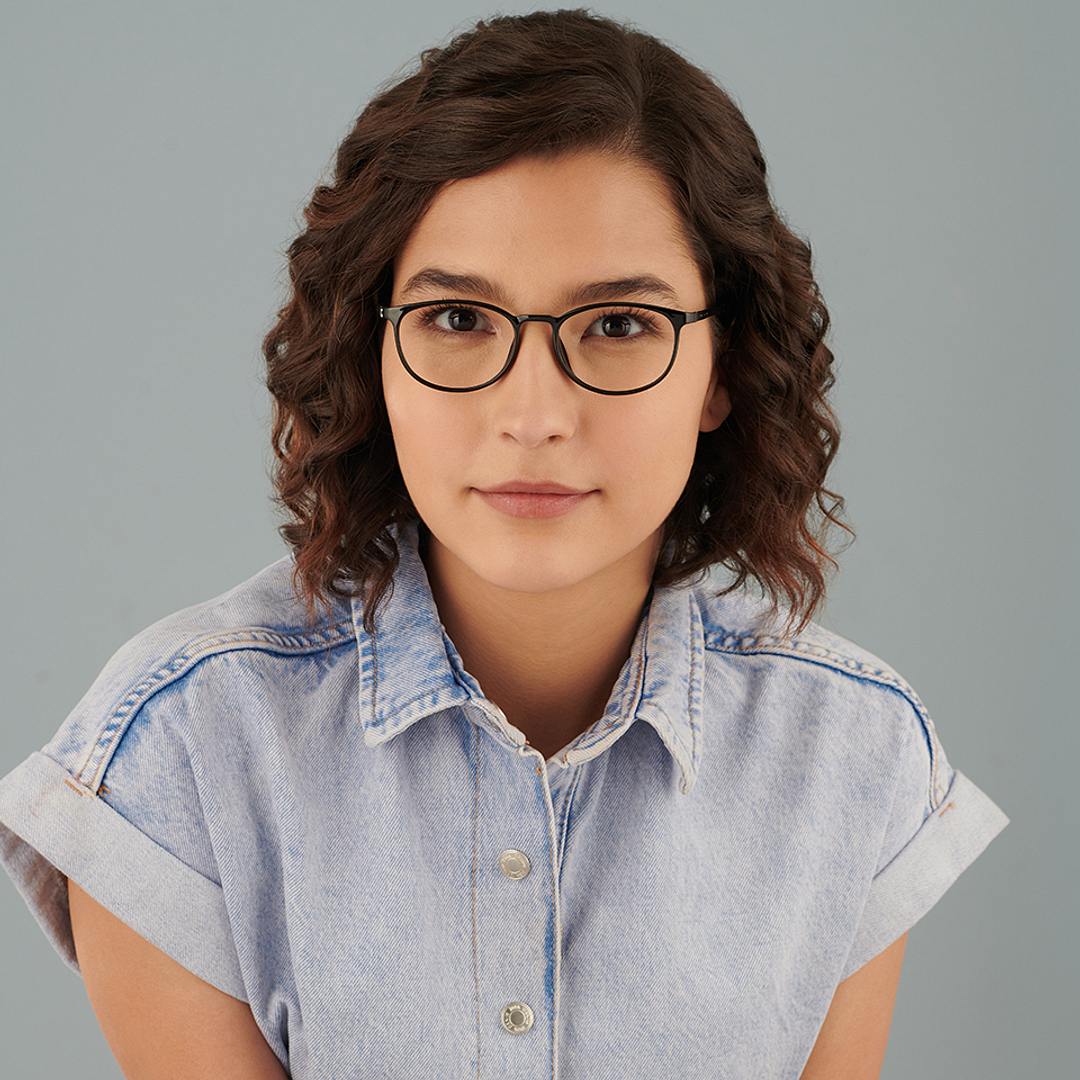 Lenskart Air Black Full Rim Round right side