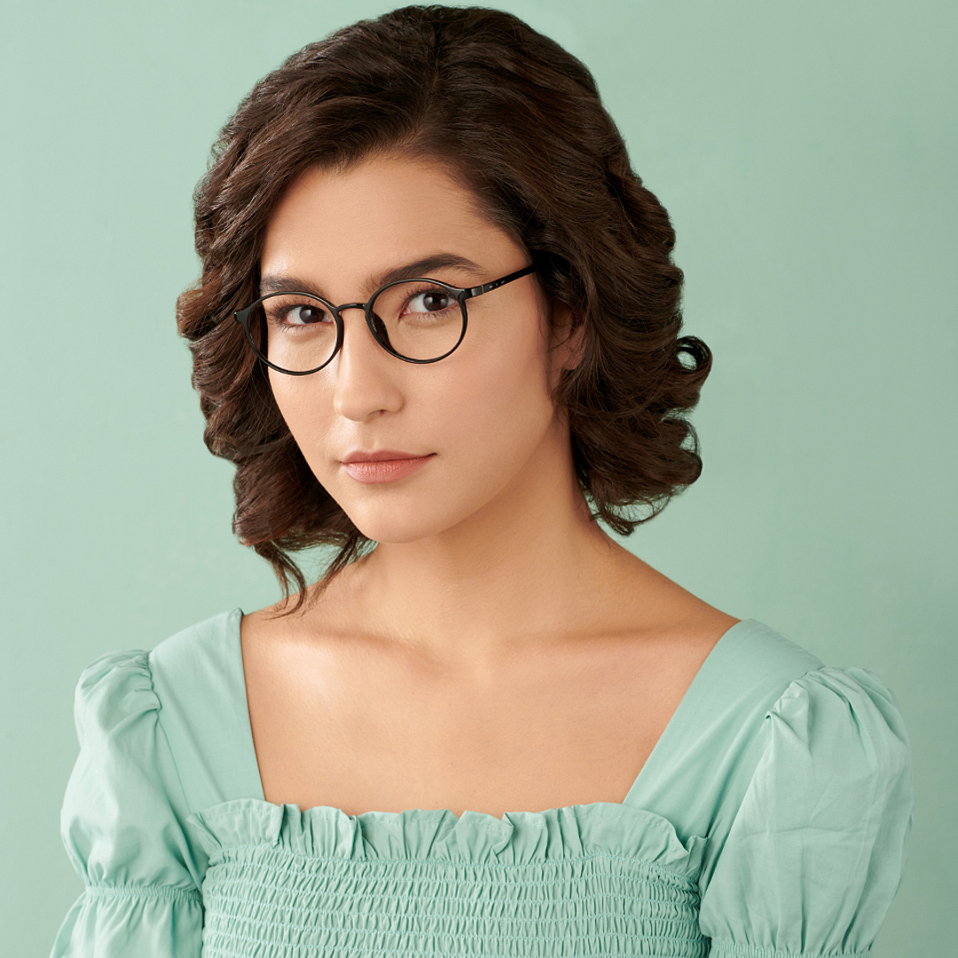 Lenskart Air Online Black Full Rim Round right side