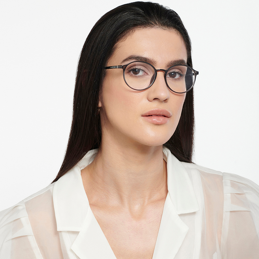Lenskart Air Online Gray Transparent Full Rim Round right side