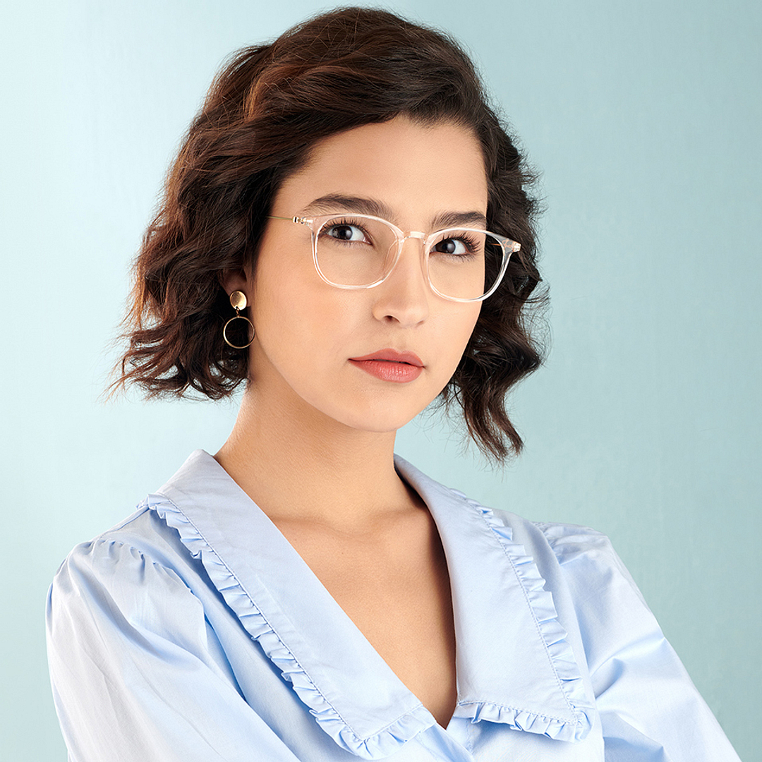 Lenskart Air Online Crystal Transparent Full Rim Round right side