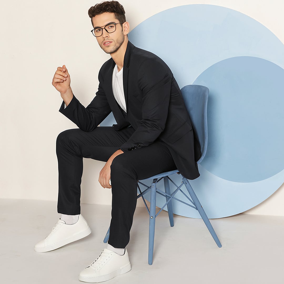 Lenskart Air Black Full Rim Square left side