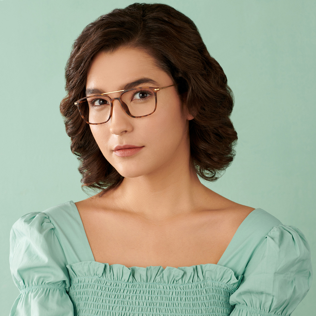 Lenskart Air Online Tortoise Full Rim Square right side