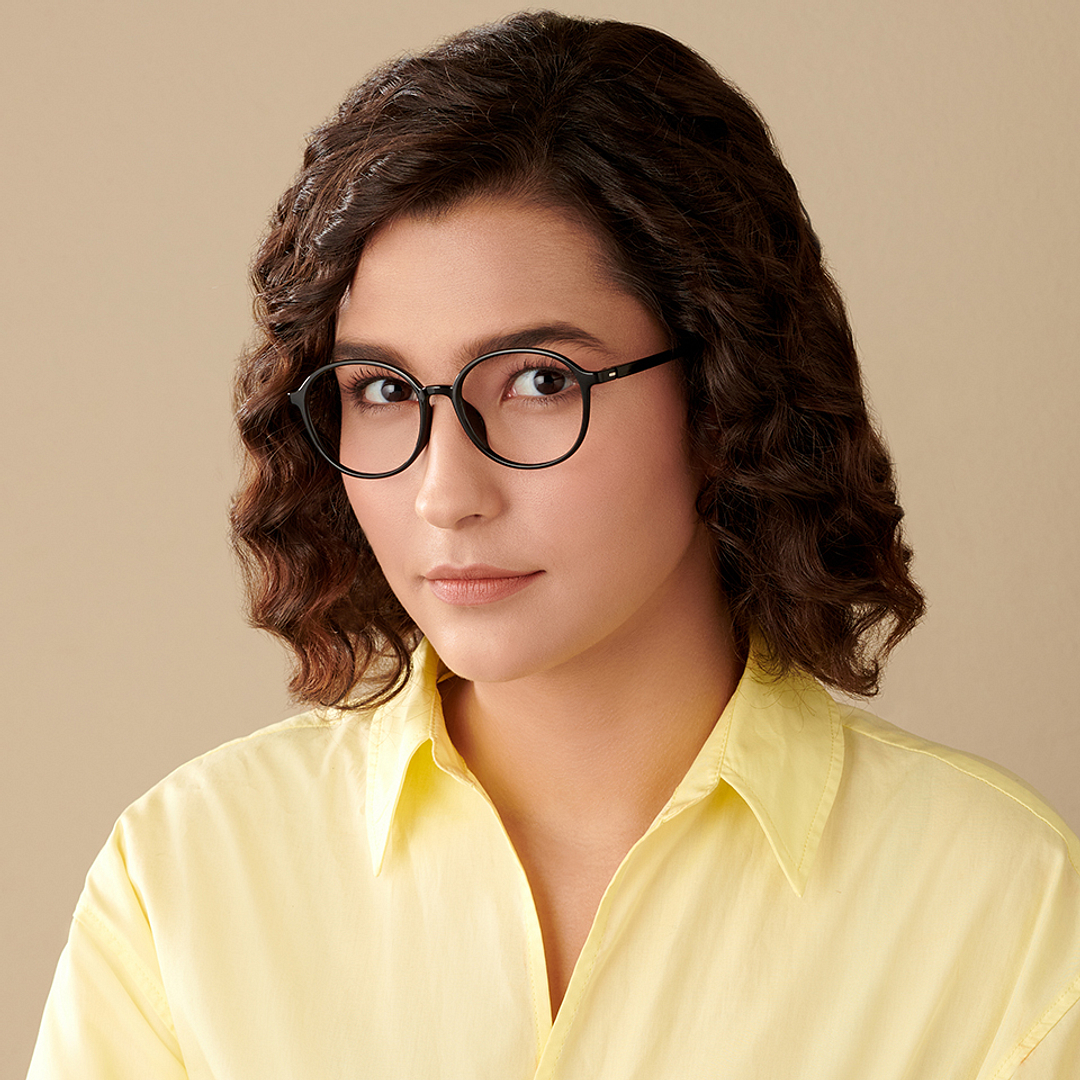 Lenskart Air Online Black Full Rim Round right side