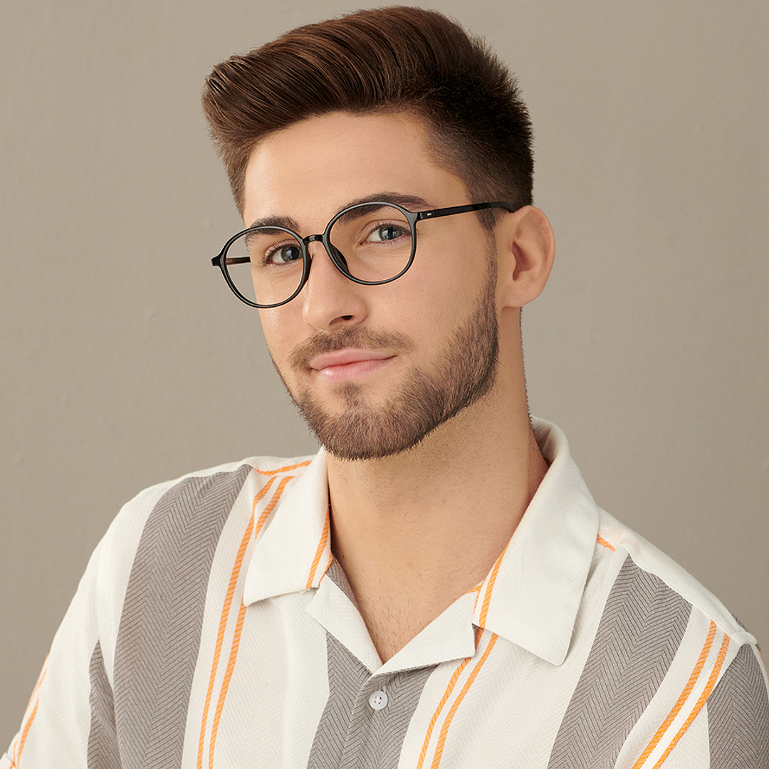 Lenskart Air Online Black Full Rim Round left side