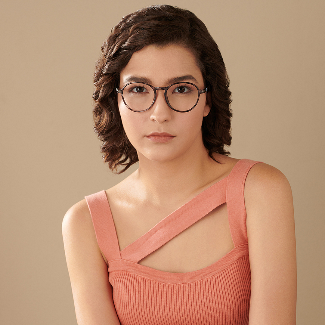 Lenskart Air Online Black Full Rim Round right side