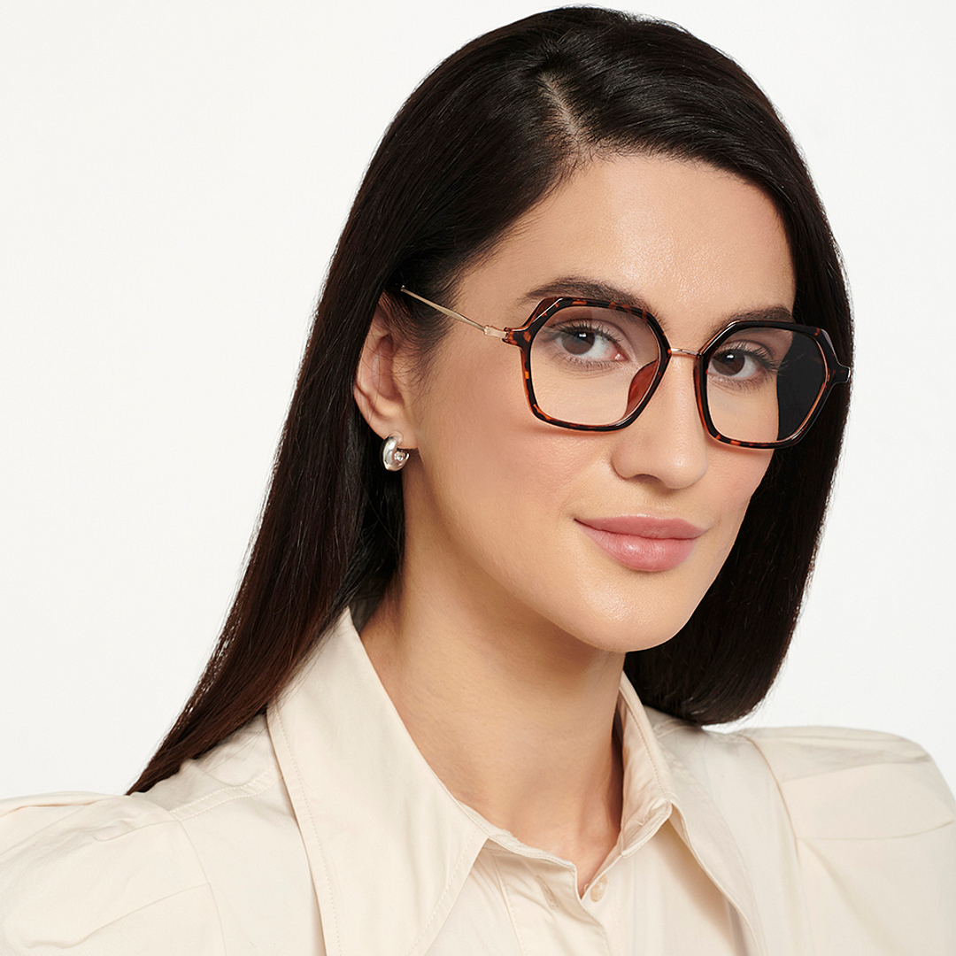 Lenskart Air Online Gold Full Rim Geometric right side