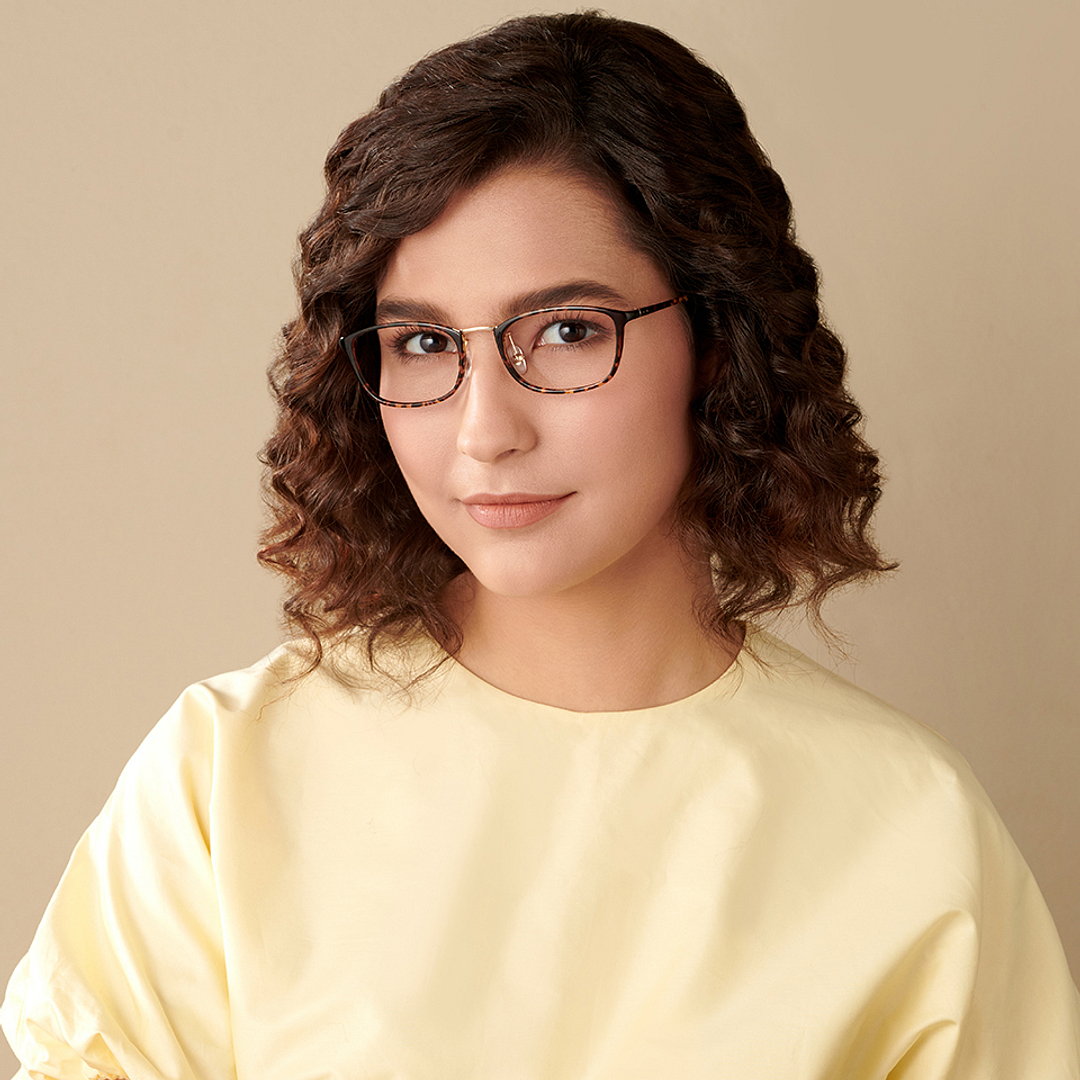 Lenskart Air Online Gold Full Rim Rectangle right side