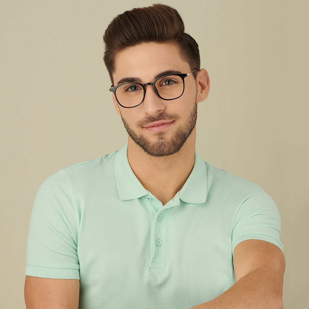 Lenskart Air Online Black Full Rim Round right side