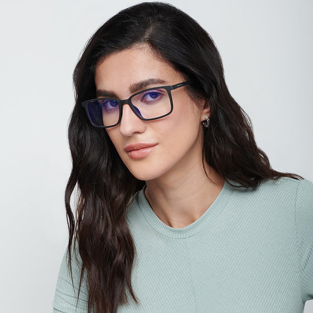 Lenskart BLU Screen Glasses Blue Block Zero Power Screen Glasses : Matte Black Full Rim Rectangle Lenskart BLU LB E13737-C1 right side
