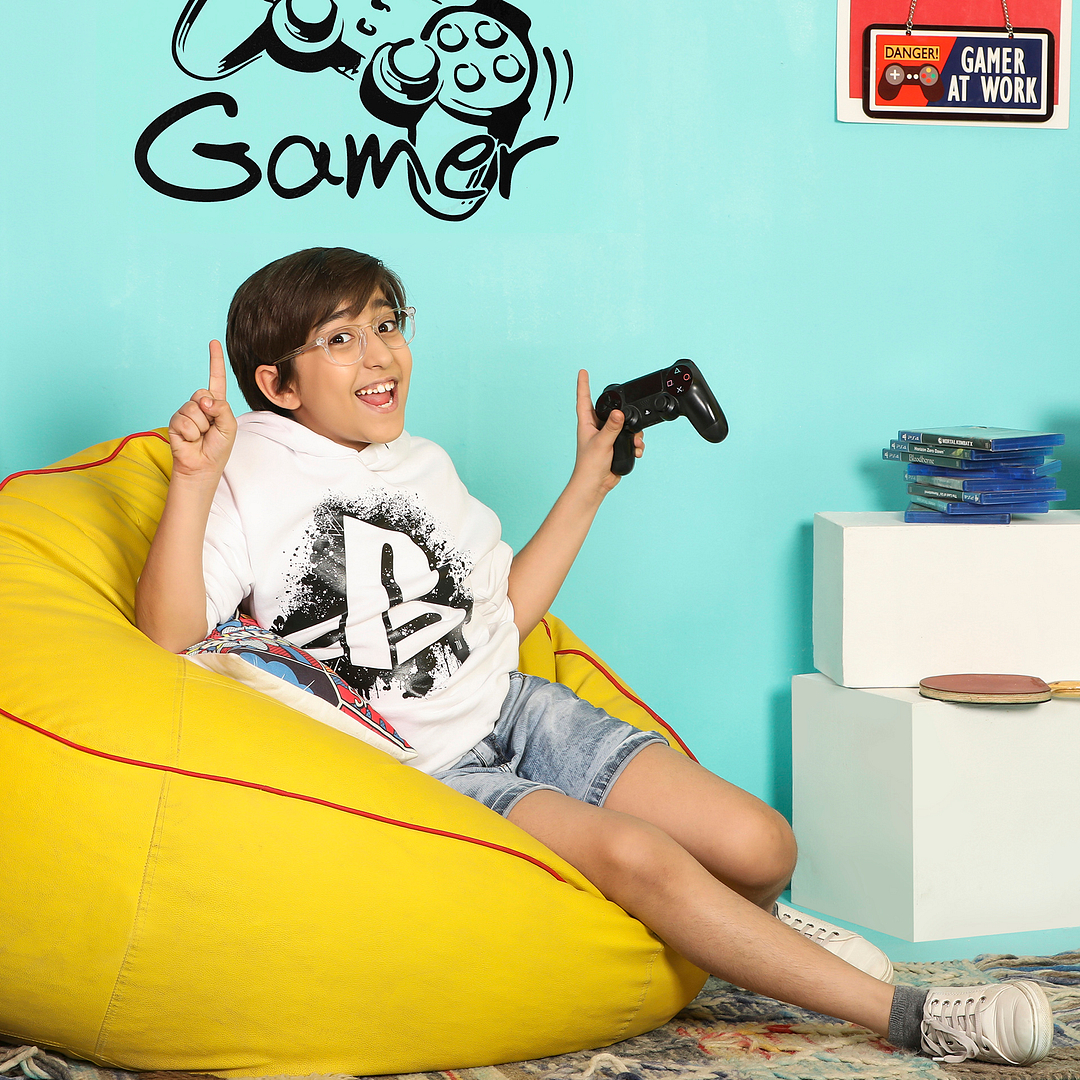 Hooper Online Crystal Transparent Full Rim Round right side