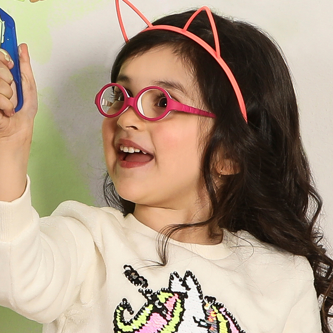 Hooper Online White Full Rim Round right side