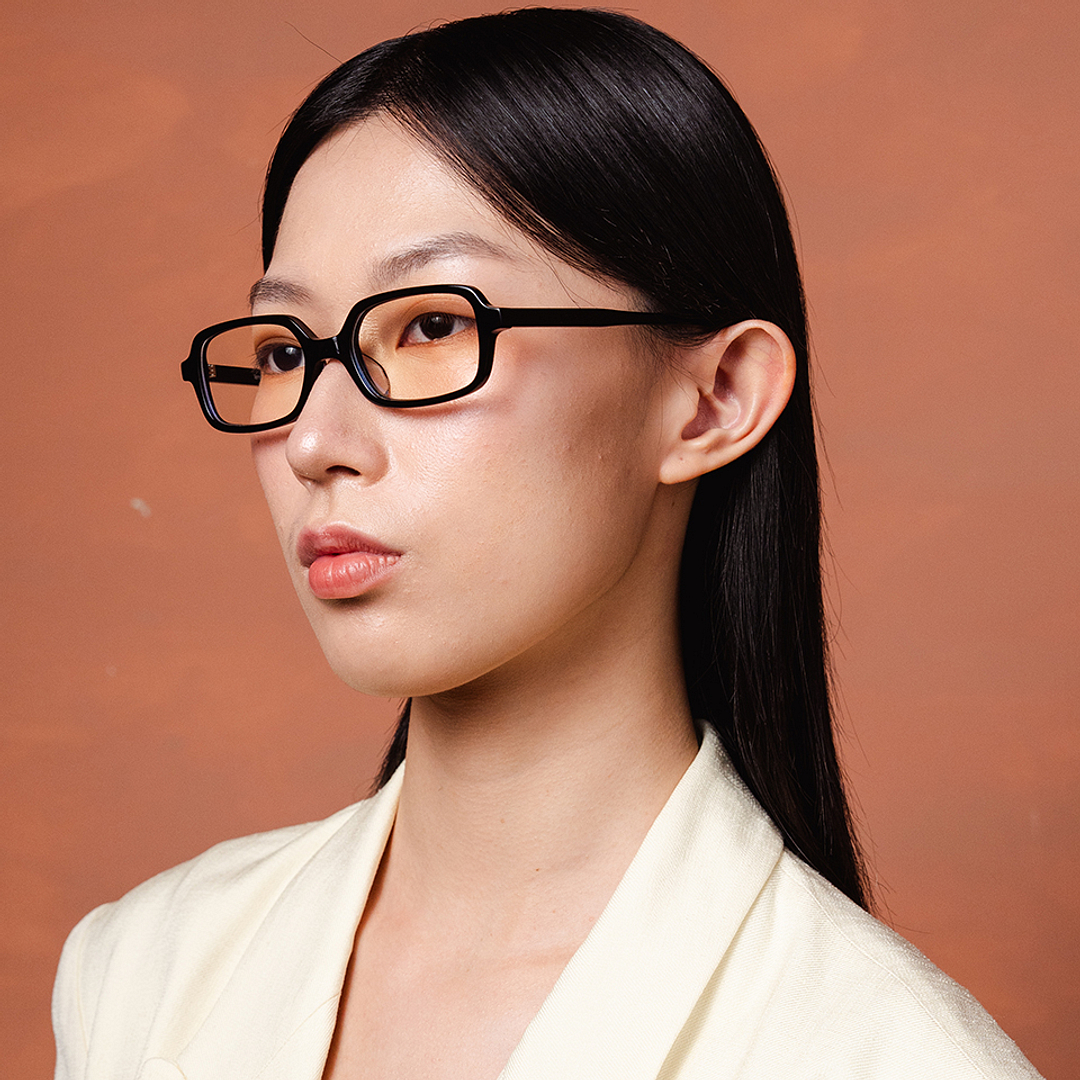 Lenskart Black Full Rim Rectangle right side