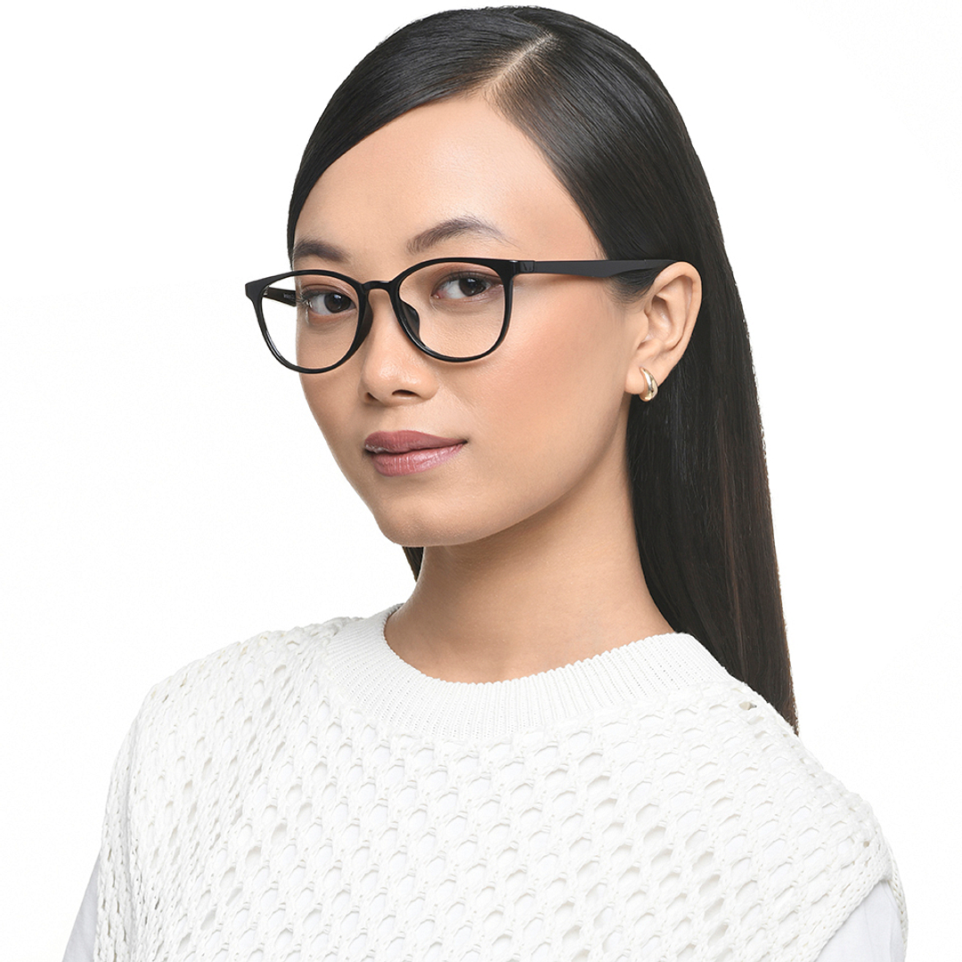 Lenskart Air Black Full Rim Round right side