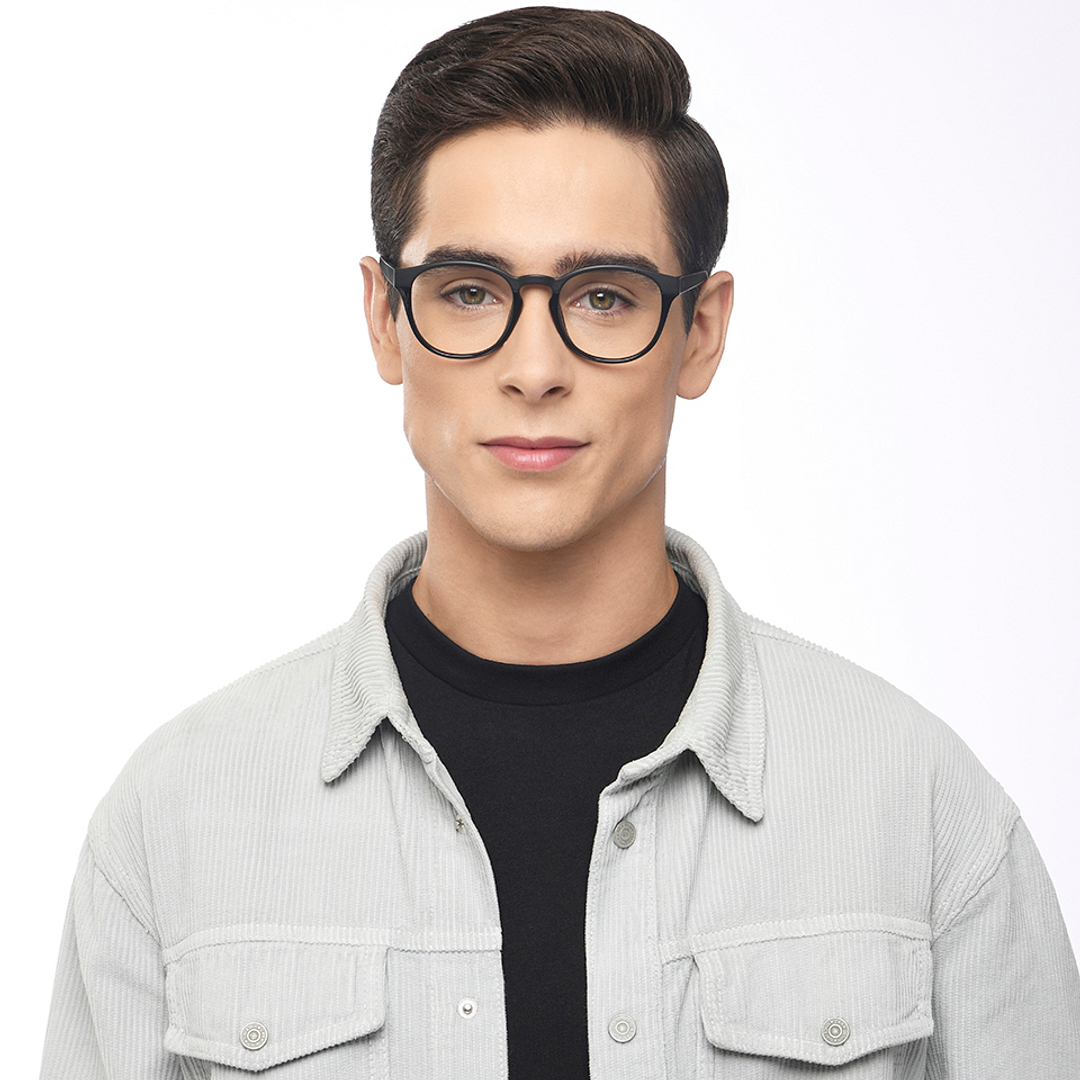Lenskart Air Online Black Full Rim Round right side