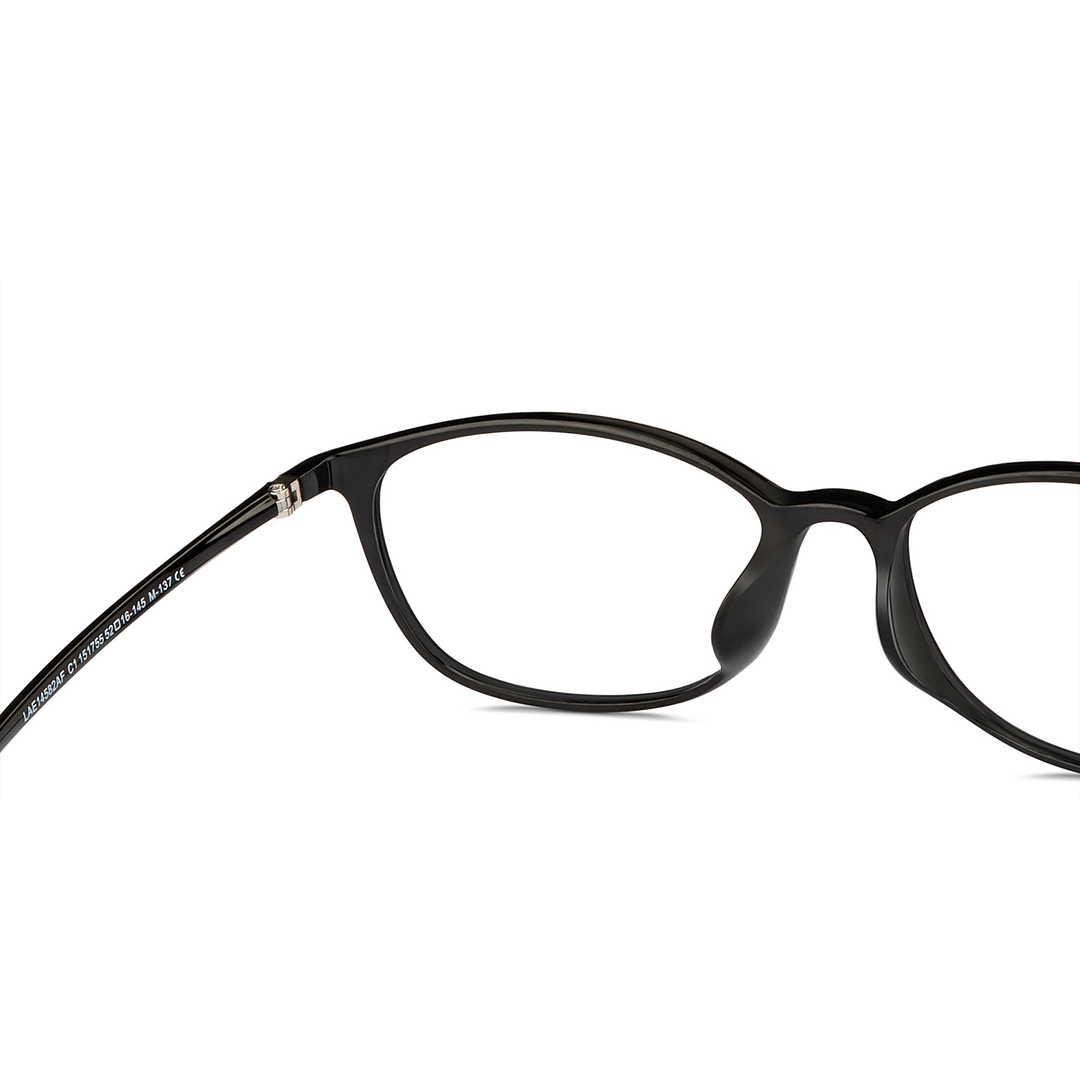 Lenskart Air Black Full Rim Round right side