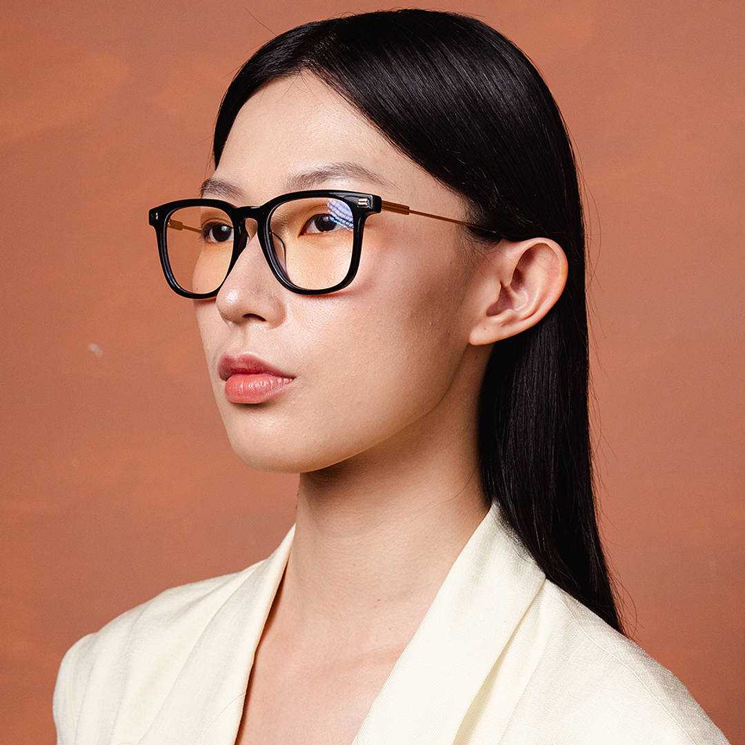 Lenskart Black Full Rim Square right side