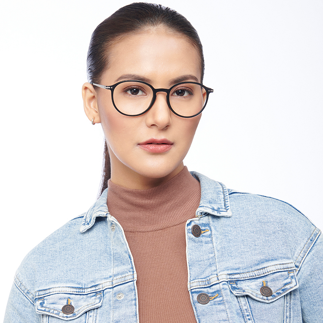 Lenskart BLU Screen Glasses Blue Block Zero Power Screen Glasses : Black Silver Black Full Rim Round Lenskart Blu LB E14787-C3 right side