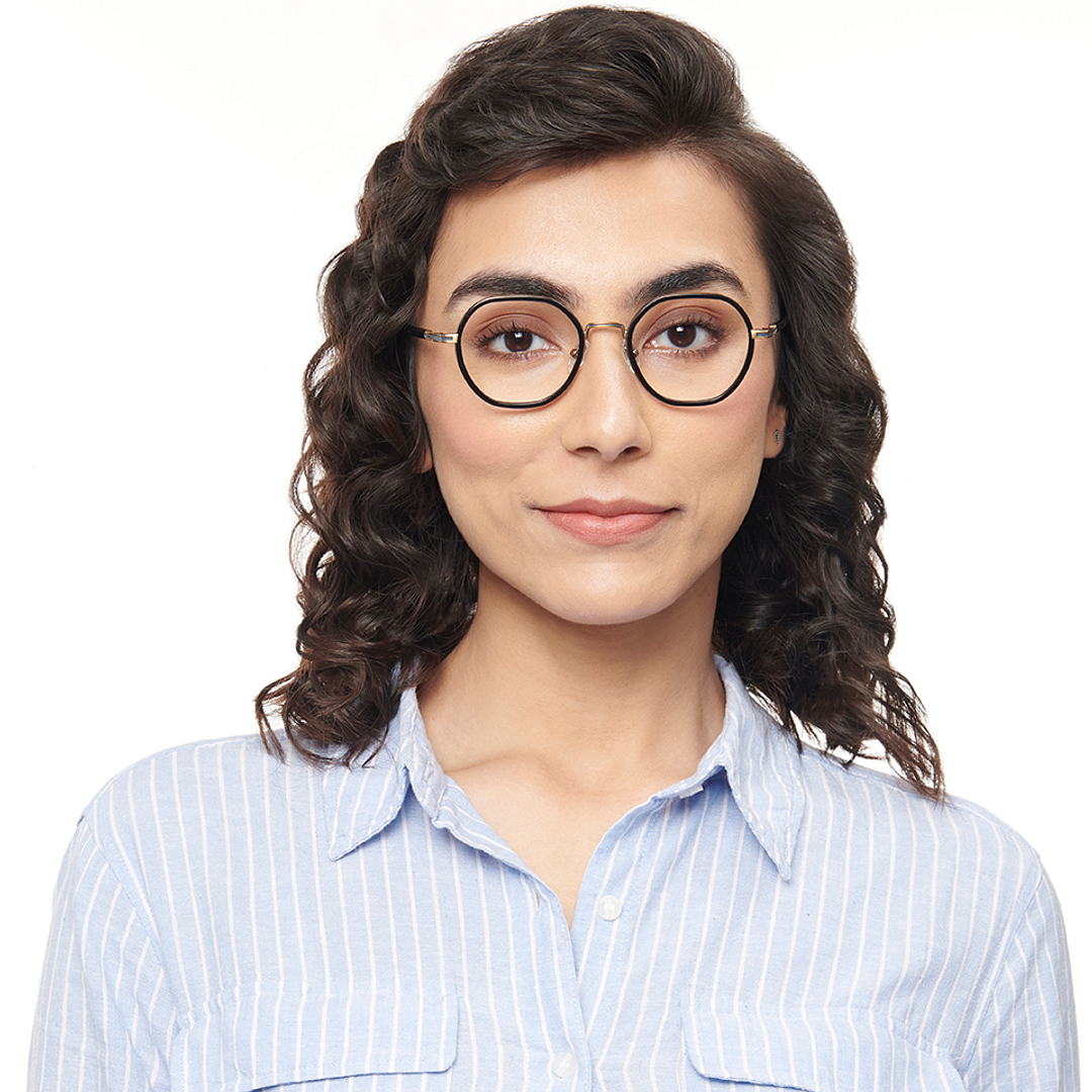 Lenskart Studio Online Black Full Rim Geometric right side