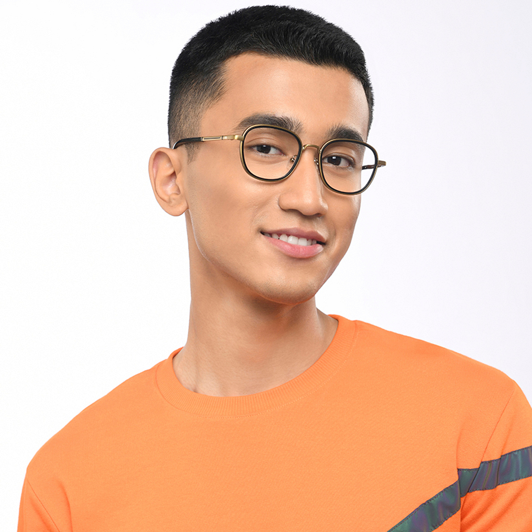 Lenskart Studio Online Black Full Rim Square left side