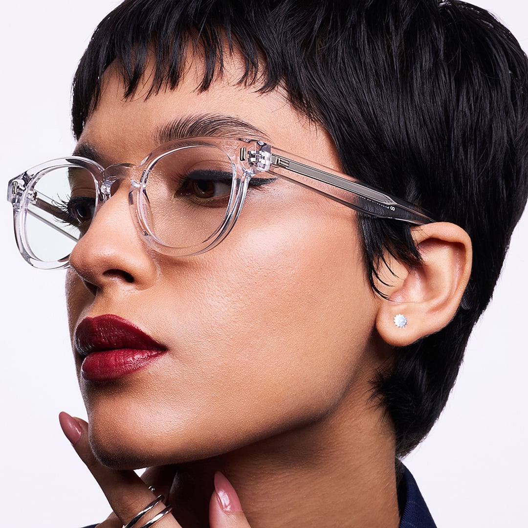 Lenskart Studio Online Crystal Transparent Full Rim Round right side