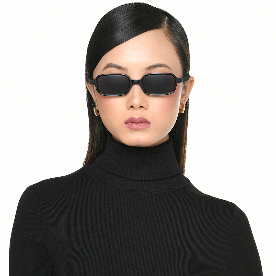 Lenskart Black Full Rim Rectangle left side