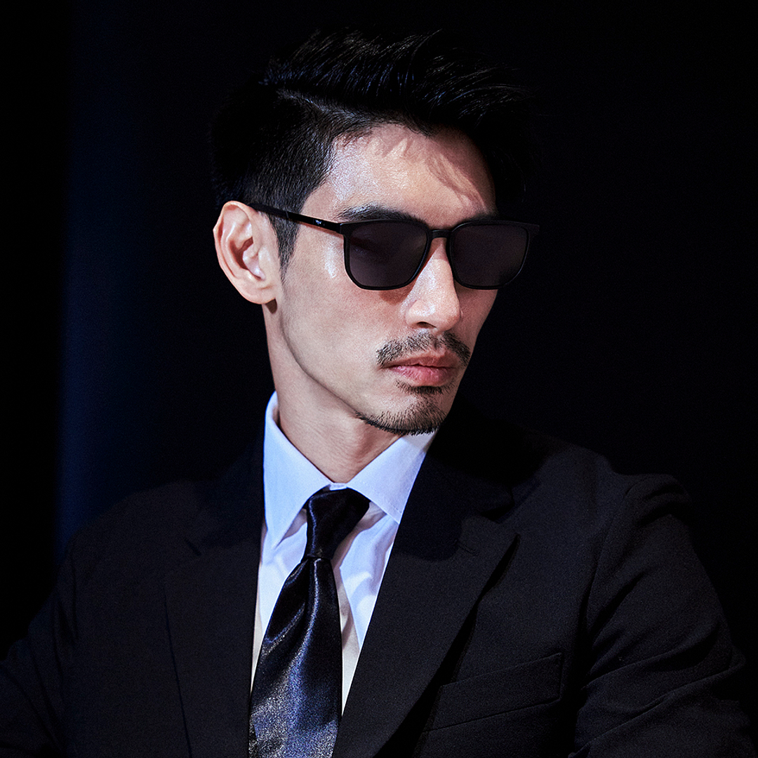 Lenskart Black Full Rim Square left side