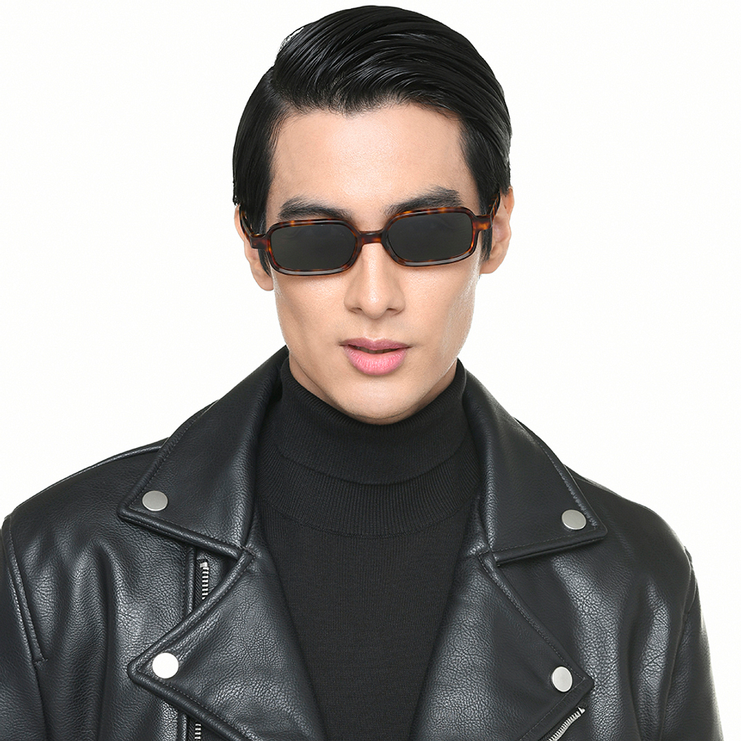 Lenskart Tortoise Full Rim Rectangle right side