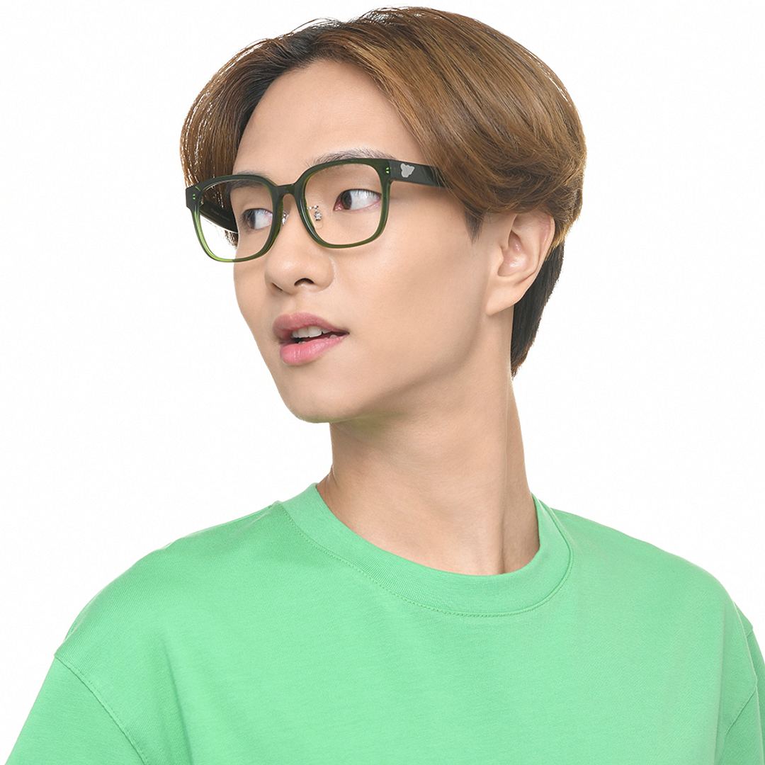 Lenskart Green Full Rim Square right side