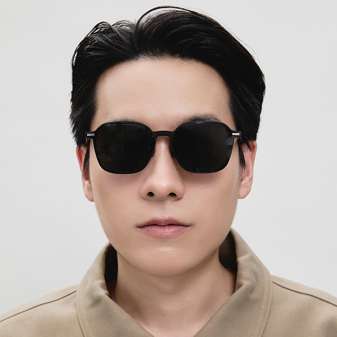 Lenskart Green Transparent Full Rim Geometric left side