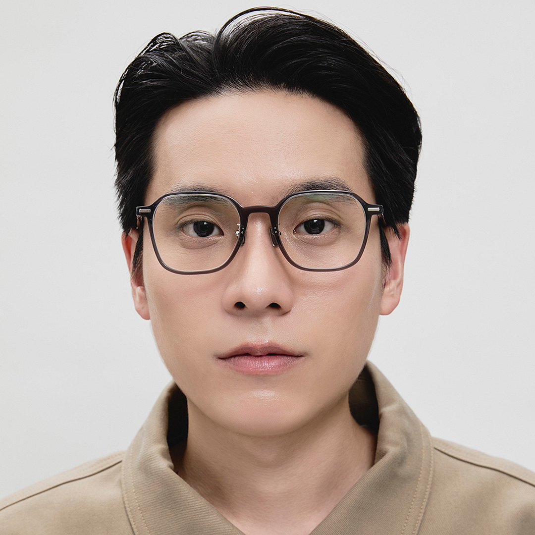 Lenskart Green Transparent Full Rim Geometric right side