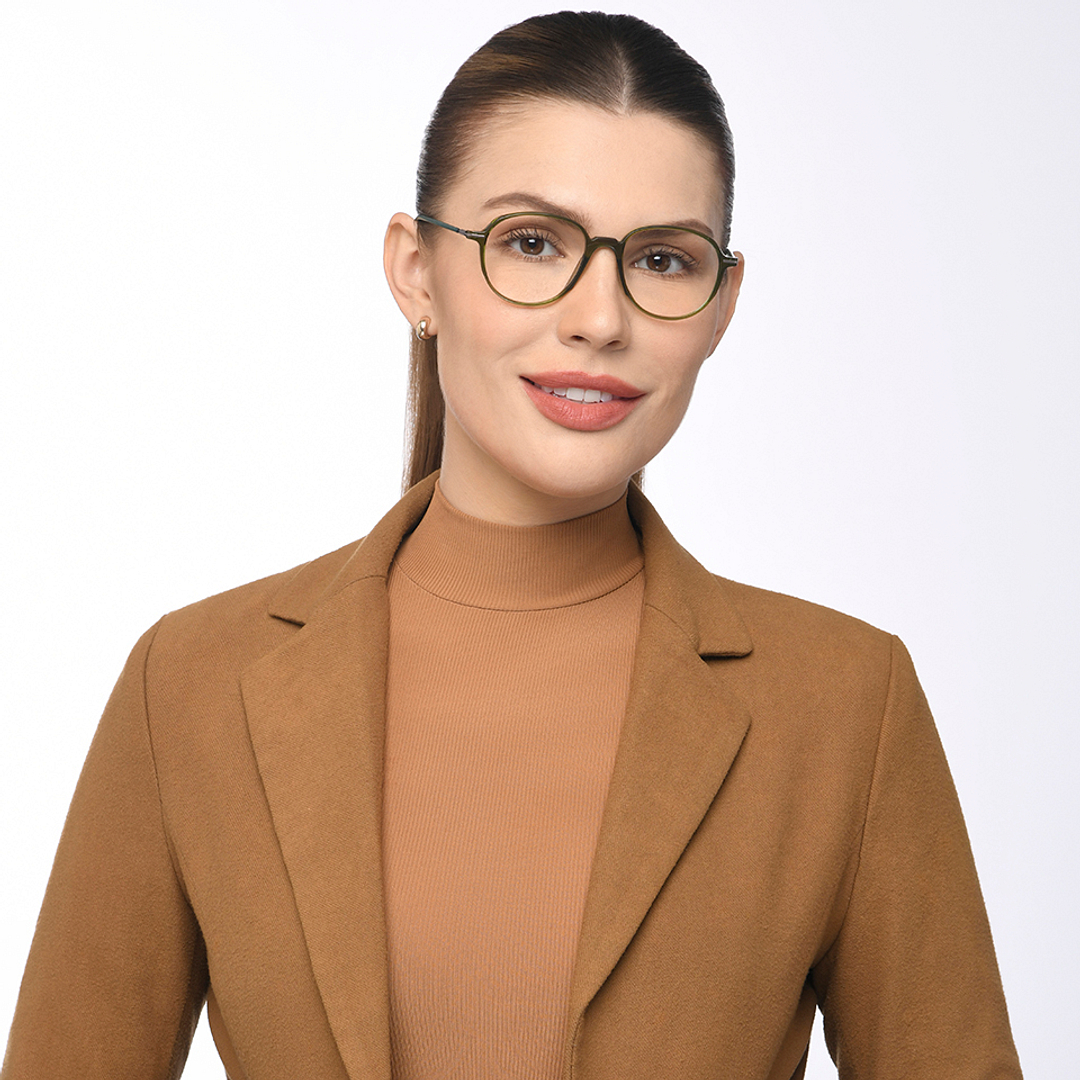 Lenskart Air Online Green Transparent Full Rim Round right side