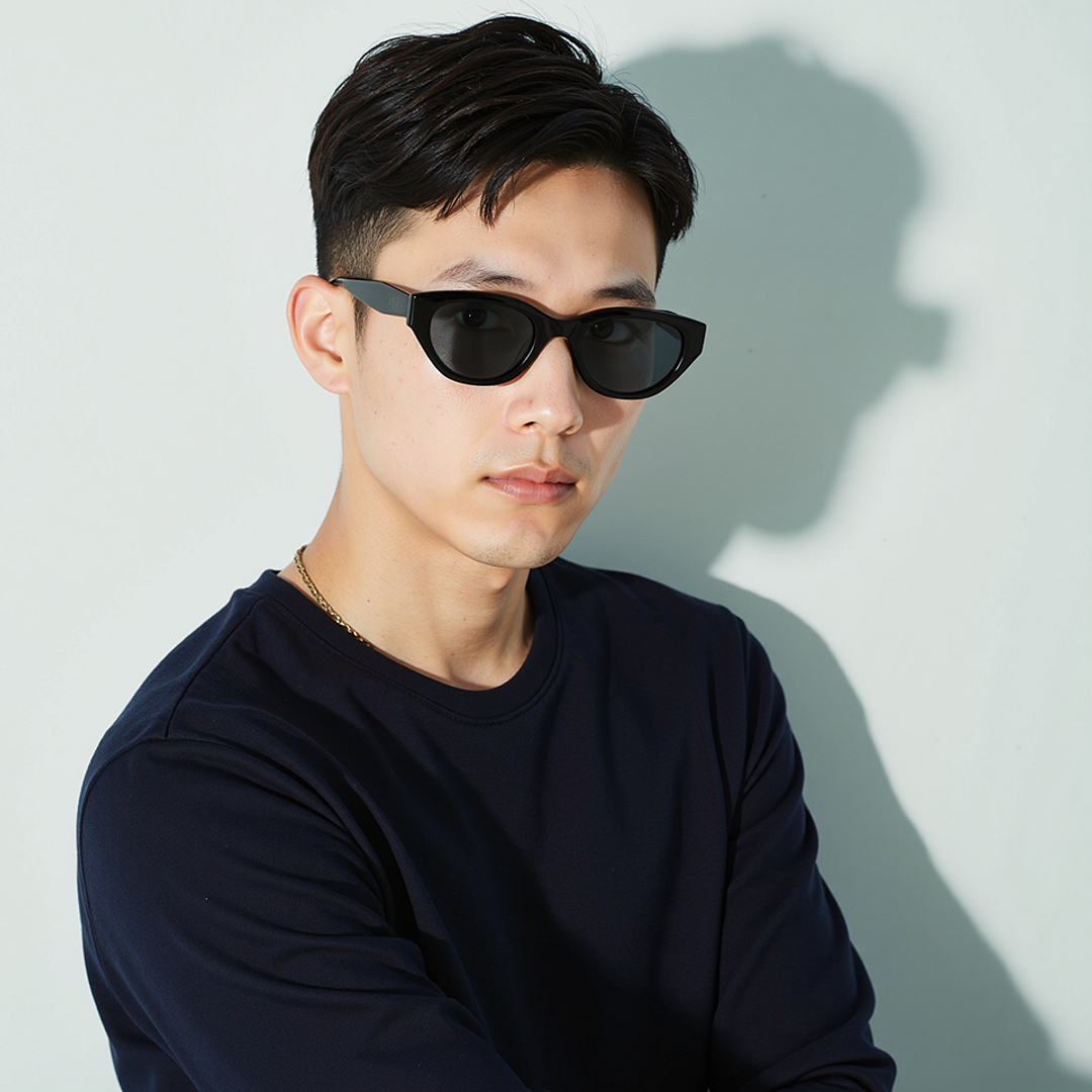 Lenskart Black Full Rim Cat Eye right side