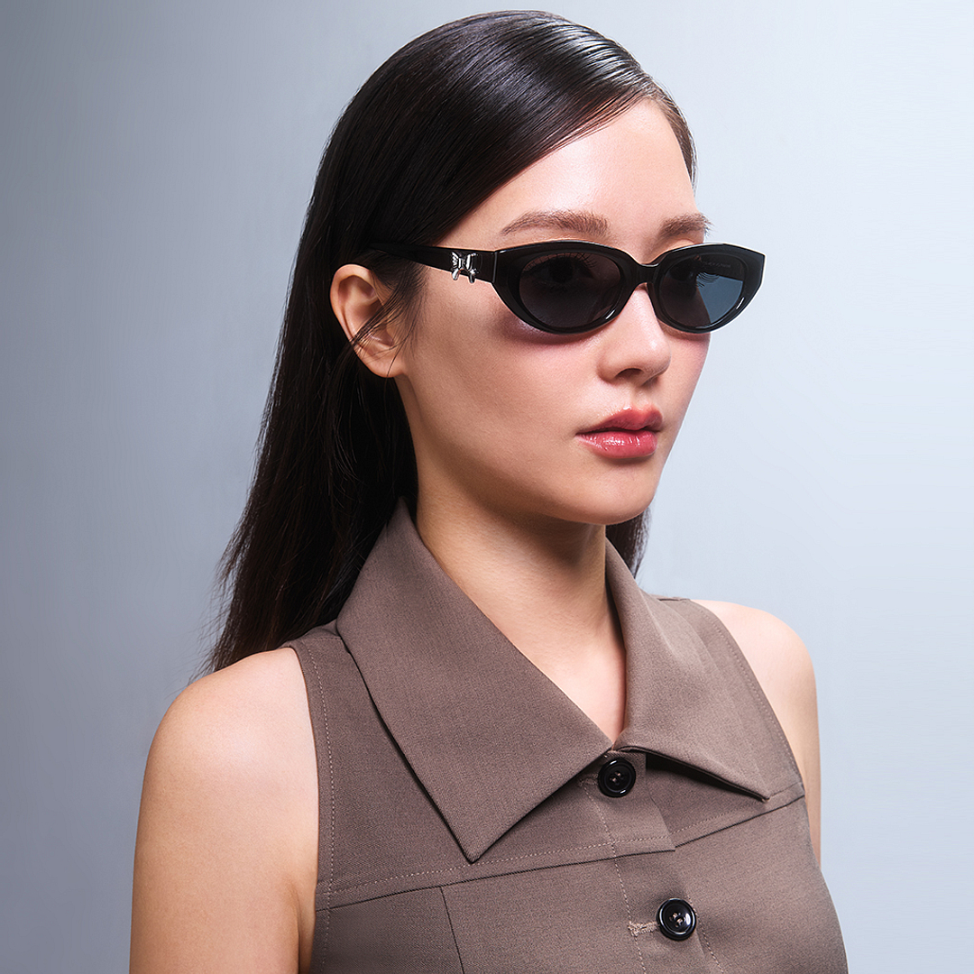 Lenskart Black Full Rim Cat Eye left side