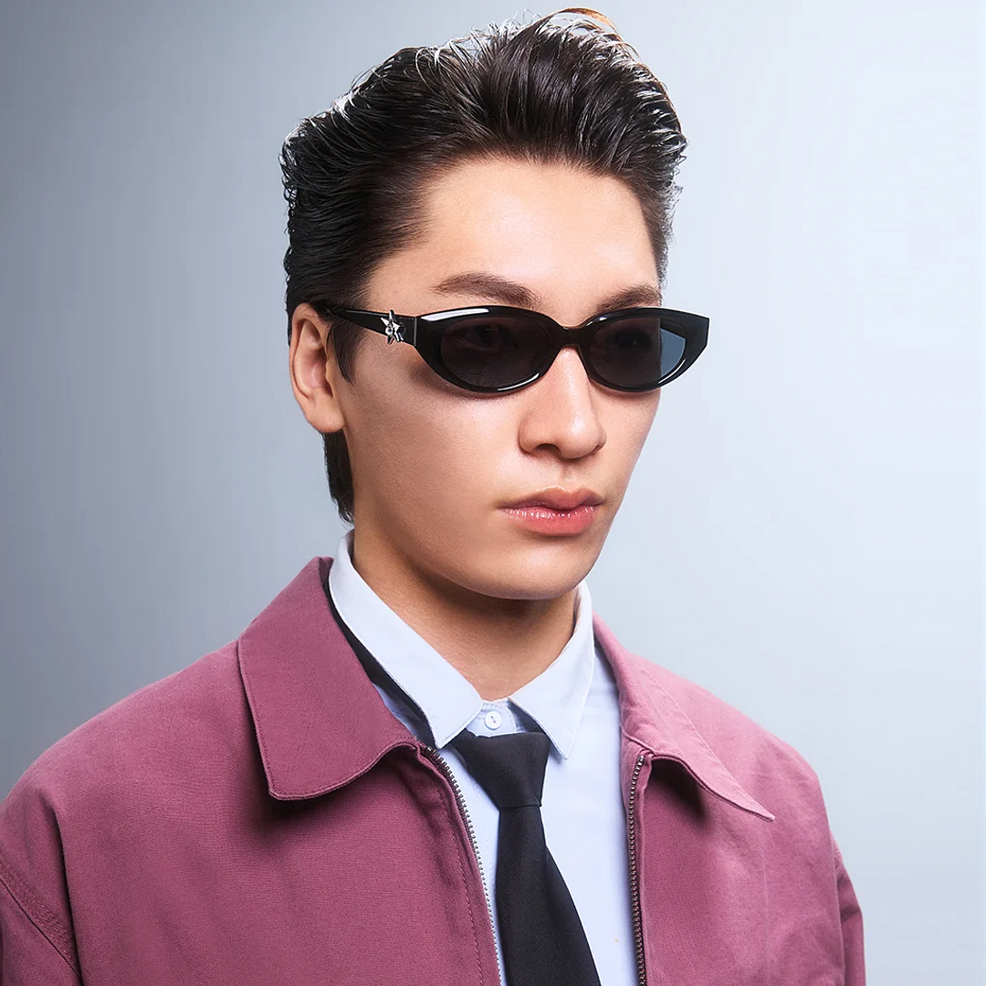 Lenskart Black Full Rim Cat Eye right side