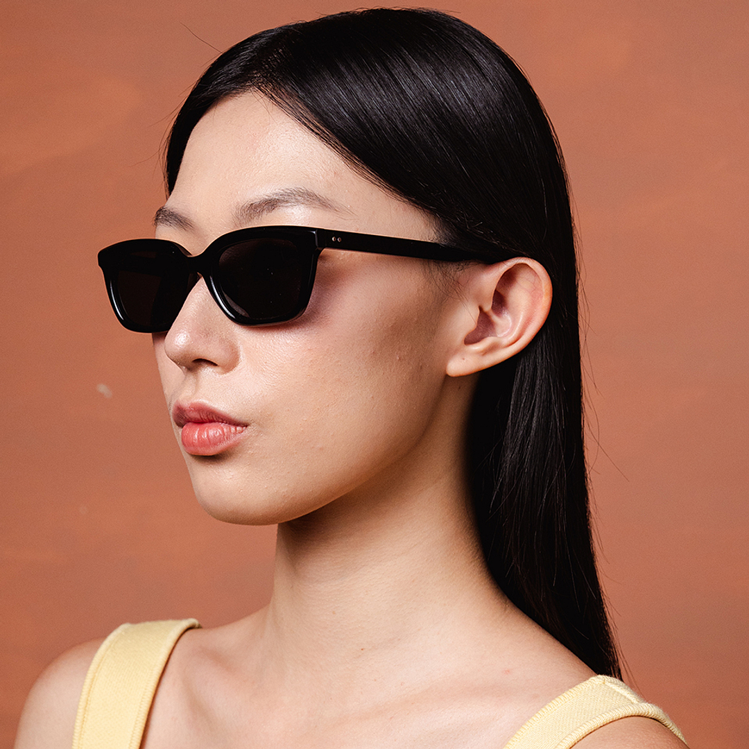 Lenskart Black Full Rim Square right side