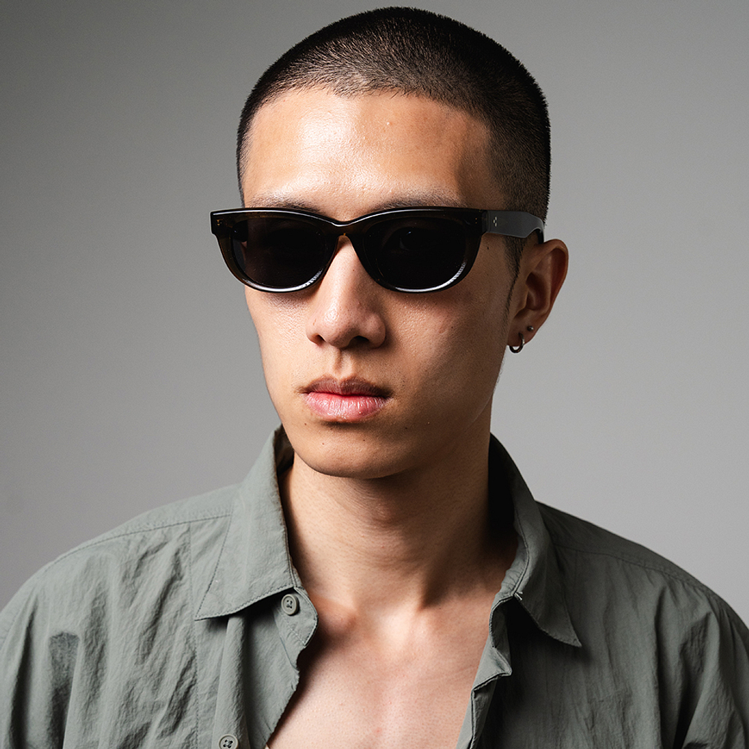 Lenskart Green Transparent Full Rim Oval left side