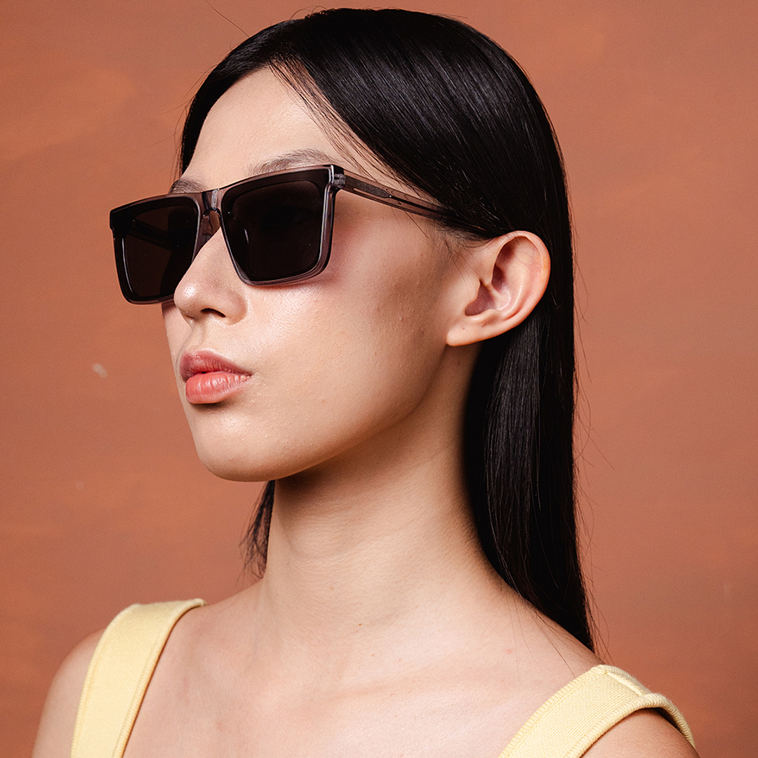 Lenskart Gray Transparent Full Rim Square right side