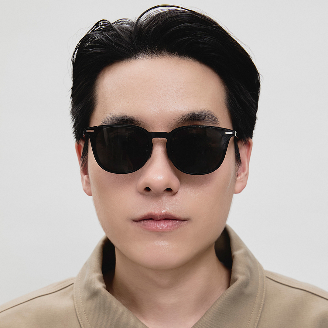 Lenskart Grey Transparent Full Rim Round left side