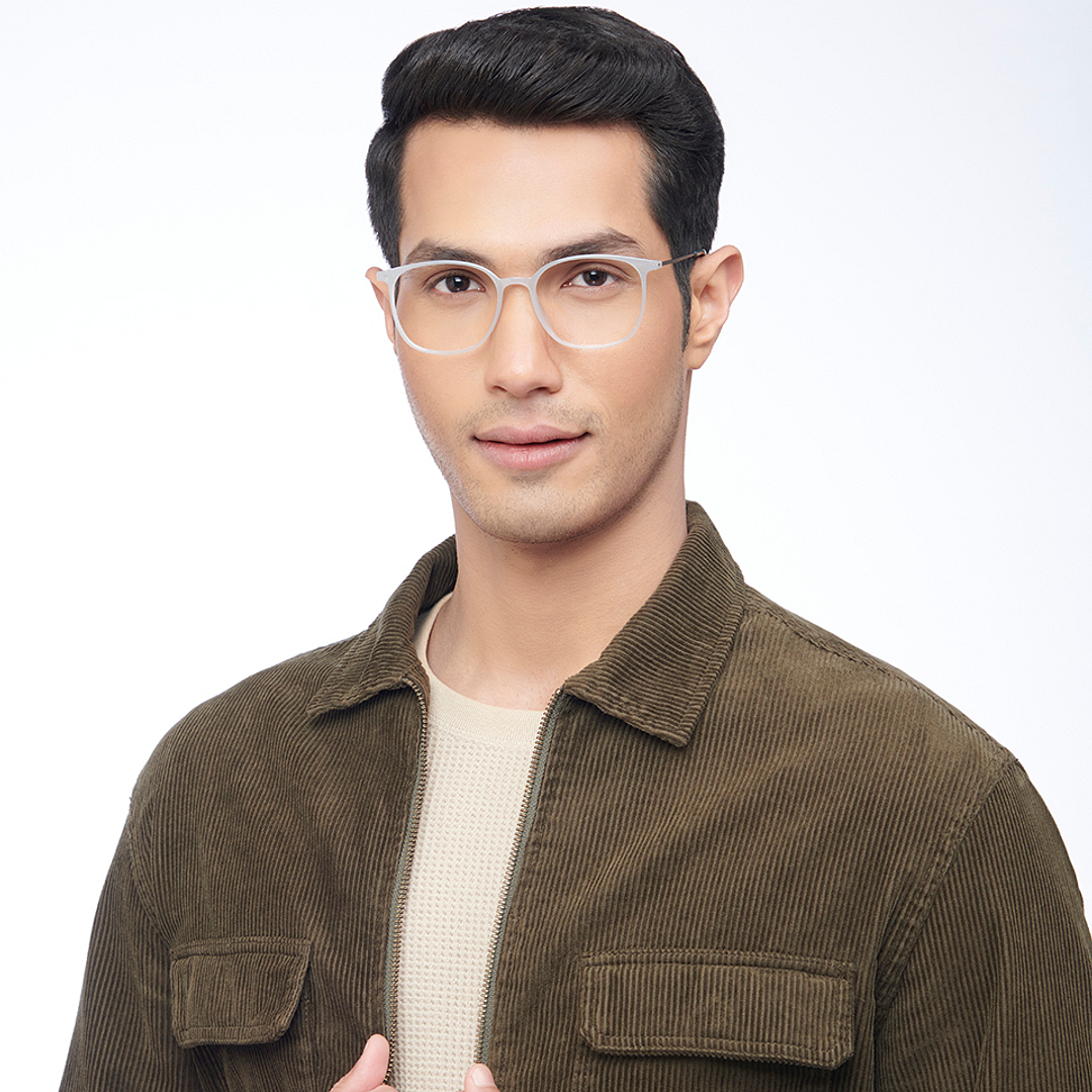 Lenskart Air Online Gray Transparent Full Rim Round right side