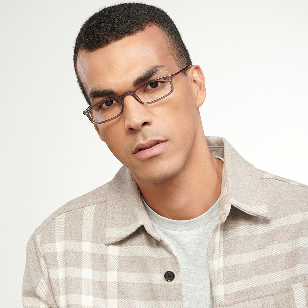 Lenskart READERS Gray Dark Gunmetal Full Rim Rectangle Lenskart READERS LR E13701 Only for 2 Prefitted Powers right side