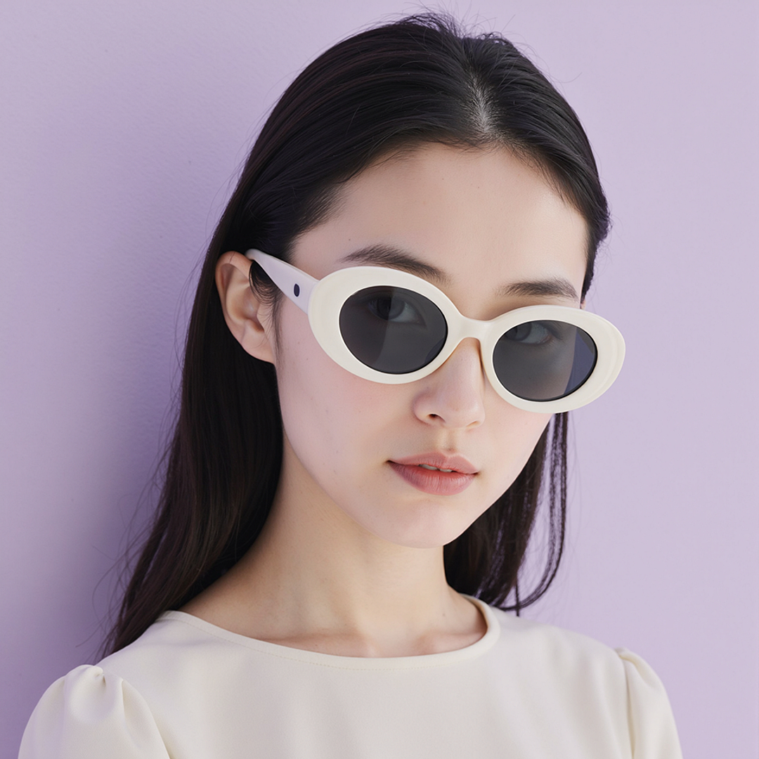 Lenskart White Full Rim Round right side