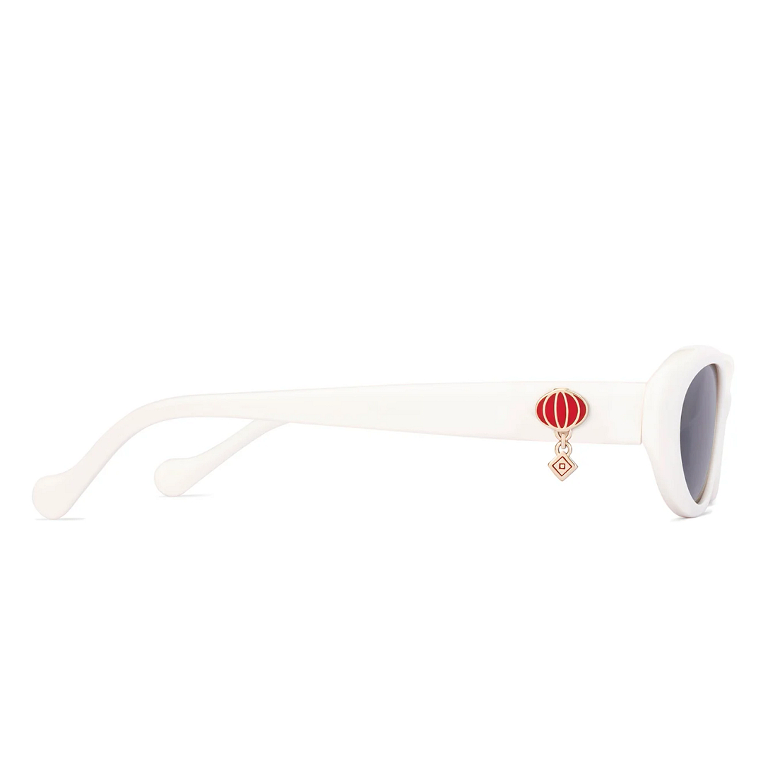 Lenskart White Full Rim Round right side