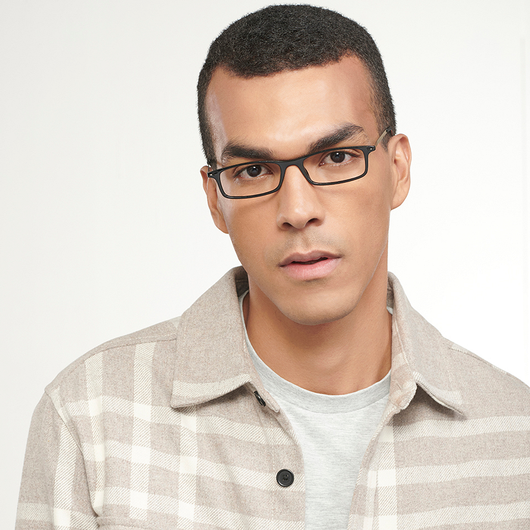 Lenskart READERS Black Dark Gunmetal Full Rim Rectangle Lenskart READERS LR E13700 Only for 1 5 Prefitted Powers left side