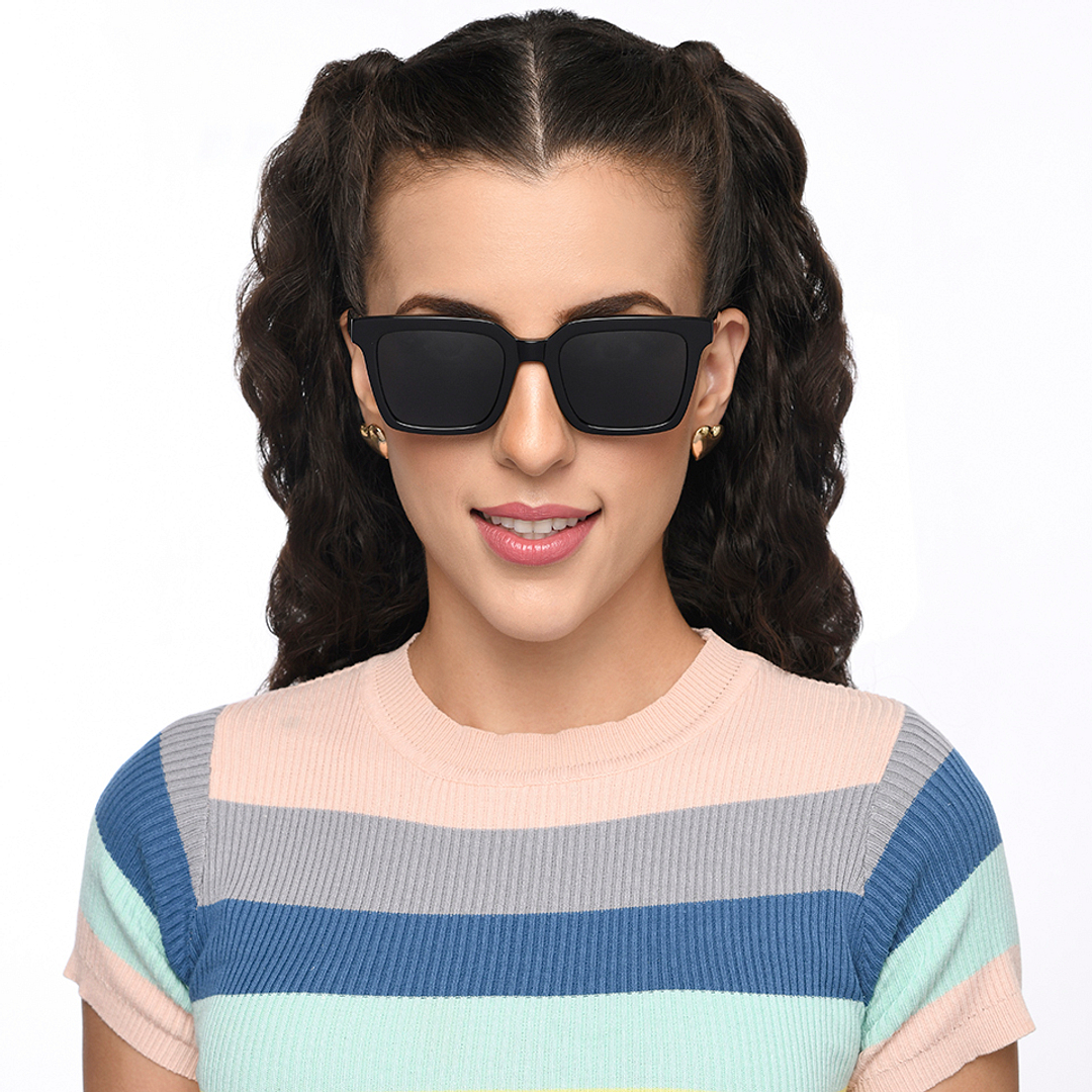 Lenskart Black Full Rim Square right side